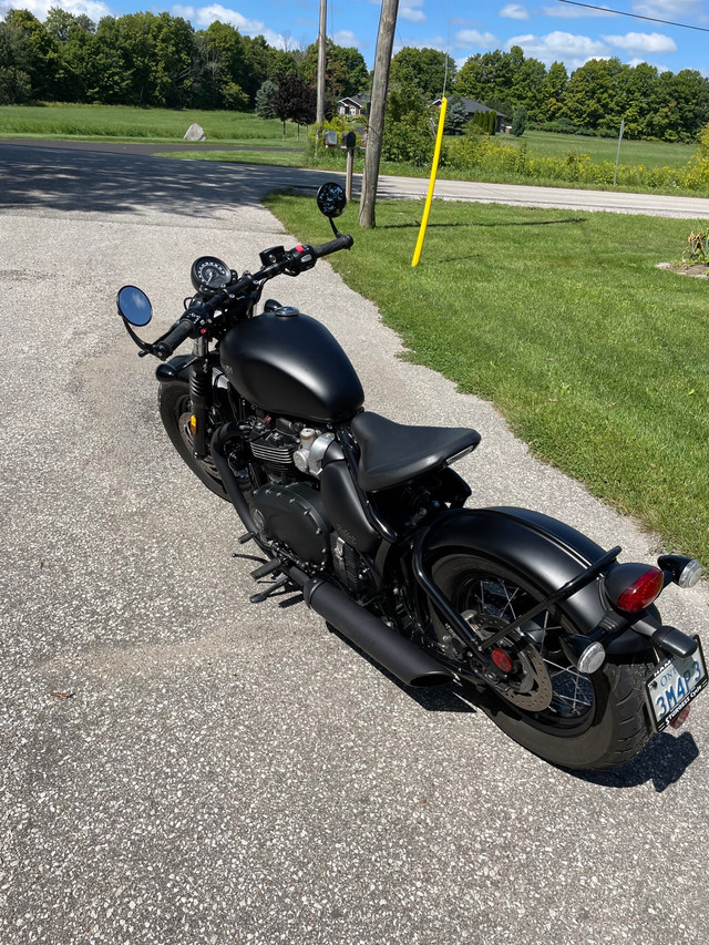 2019 Triumph Bobber in Road in Barrie - Image 3