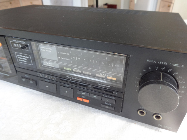 Onkyo TA-2026 Stereo Cassette Tape Deck for sale(AS IS) in Stereo Systems & Home Theatre in Markham / York Region - Image 2