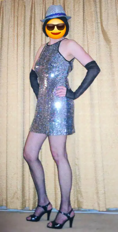 Vintage silver sequined sparkly mini dress in Women's - Dresses & Skirts in Kitchener / Waterloo - Image 7
