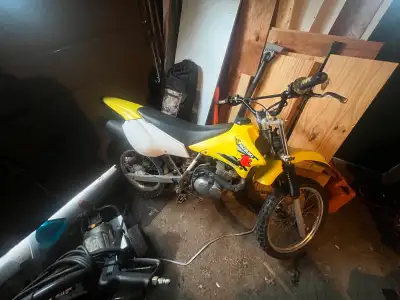 New oem exhaust, fork seals just redone, new nibbi carb with extra jets, gas tank cleaned right out,...