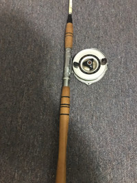 7 foot 1 piece Kodiak Rod - Wood handles - c/w Diawa 275 reel