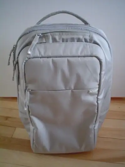 Sac à dos Incase, View more