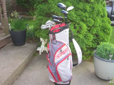 Women's Right Hand 12-pc Golf Clubs Set (Prince Triax) & Bag, View more