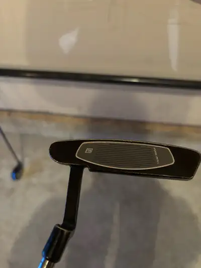 Taylormade Putter right hand 34.75” TM-110 Est 79 blade, View more