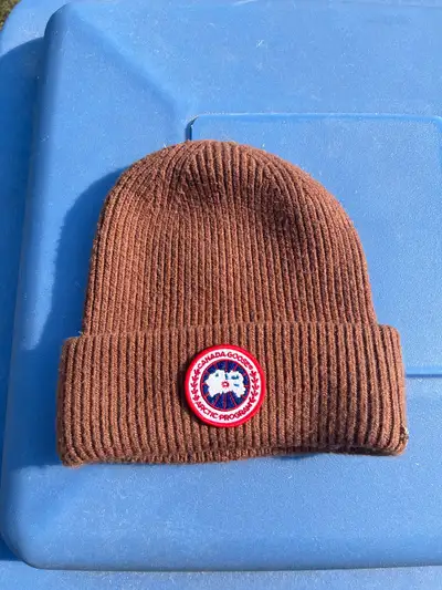 Brown Canada Goose Toque One size fits all $80, negotiable Bought off my friend, tried on, new DM wi...