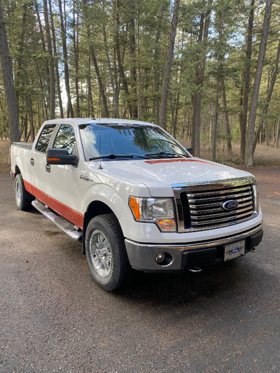 Must have, excellent used well taken care of Ford XLT pickup