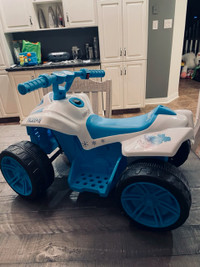 "Frozen" electric power wheels quad in great condition