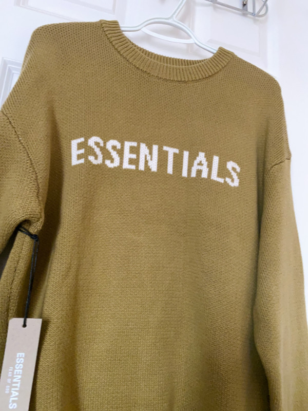 NWT! Authentic Essentials Oversized Long sweater pullover in Women's - Tops & Outerwear in City of Toronto - Image 2