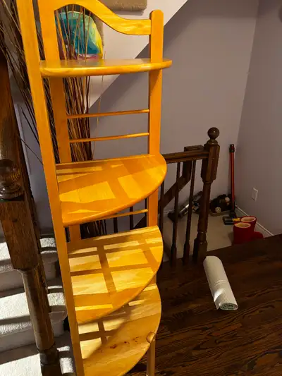 Shelf corner, View more