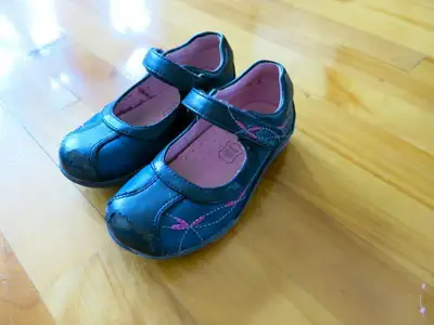 Chaussures pour fille gr. 8 (25), View more