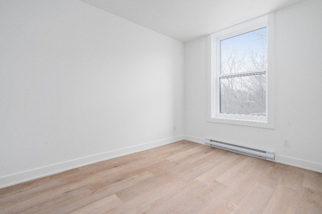 4 1/2 completely renovated. in Long Term Rentals in City of Montréal - Image 3