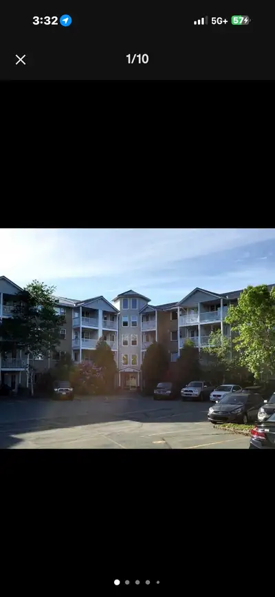 Spacious 2-Bedroom, 2-Level Apartment for Rent – Clayton Park | 90 Camelot Lane Available September...