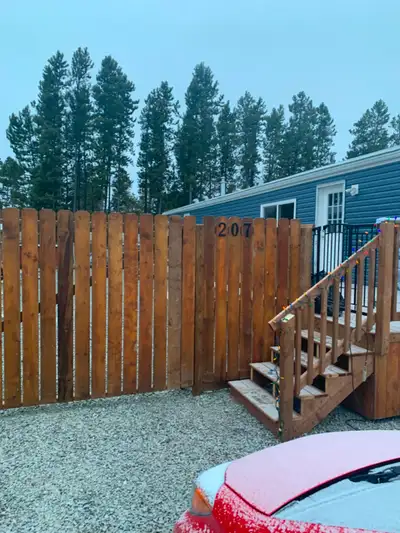 Mobile house in Mountainview Place. 3bedrooms or 2bedrooms and 1office. This house has been renovate...