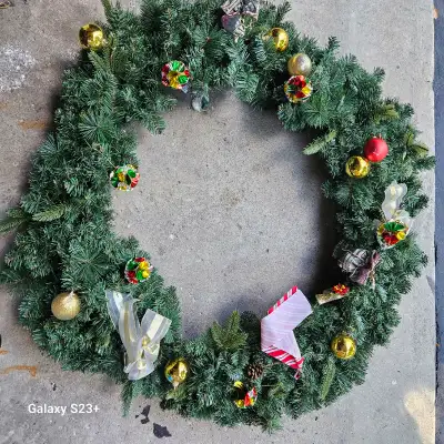 Noma Lighted Pine Wreath, View more
