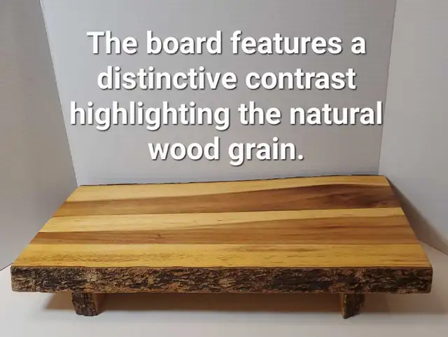 Acacia wood cutting board/serving platter featuring live edges in Other in Ottawa - Image 8