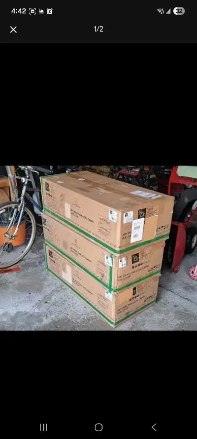 Free large heavy duty boxes x3, View more