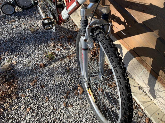Used Mountain Bike  in Kids in Trenton - Image 4