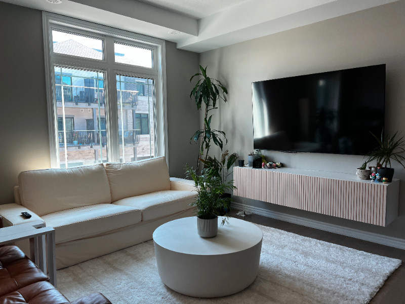 2bdr/2parking luxury West End Townhome Houses for Sale Guelph Kijiji