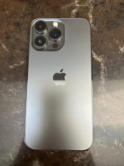 iPhone 13 Pro 256gb, View more