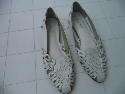 soulier en cuir, View more