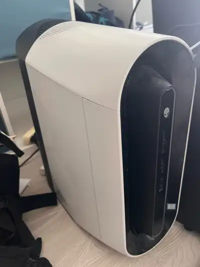 Alienware Aurora R9 Gaming PC, View more