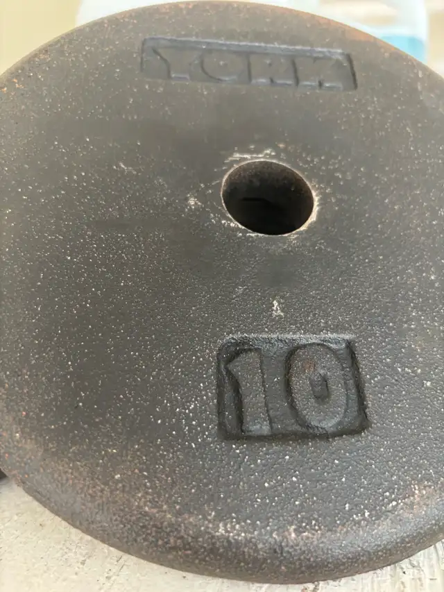Barbell Set with Plates – Good Condition – $45 (Pickup Only) in Exercise Equipment in Edmonton - Image 4