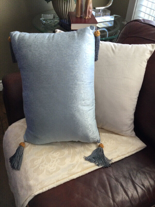 Elegant Blue Satin Throw Pillow in Other in Penticton - Image 3