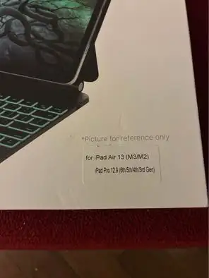 Clavier Étui Premium pour iPad – Performance et Élégance Réunies Transformez votre iPad en véritable...