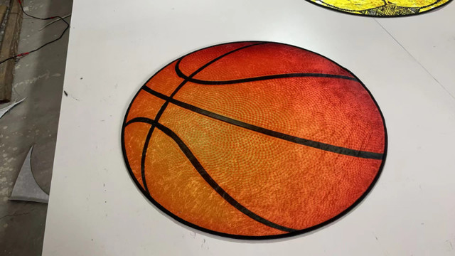 basketball-shaped rugs, bedroom area rugs with basketball shape in Rugs, Carpets & Runners in Vancouver - Image 4