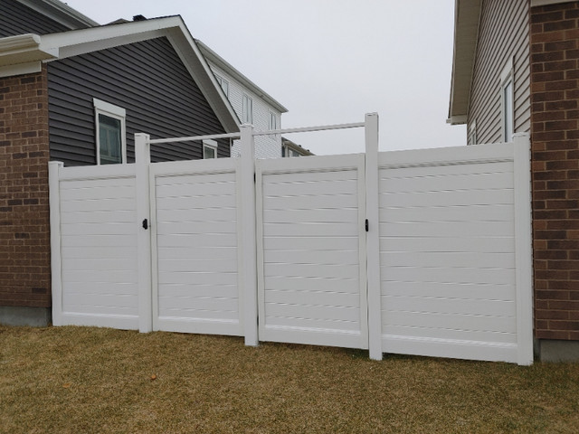 PVC/Wood Fence Installation in Ottawa's west and south in Fence, Deck, Railing & Siding in Ottawa - Image 4