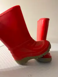 Red baby/toddler rain boots size 5