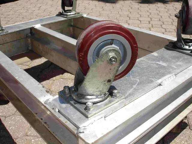 Two Welded Aluminium HD Dolly with over 2000 lb capacity in Other in Barrie - Image 5