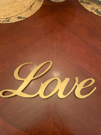 NEW ‘ LOVE ‘ METAL SIGN ‘ WALL ART ! 16”x 6.5”   BRAMPTON !