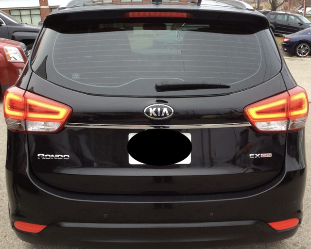 2014 KIA RONDO EX LUXURY 7 PASSENGER LEATHER PANO ROOF REAR CAM in Cars & Trucks in City of Toronto - Image 4