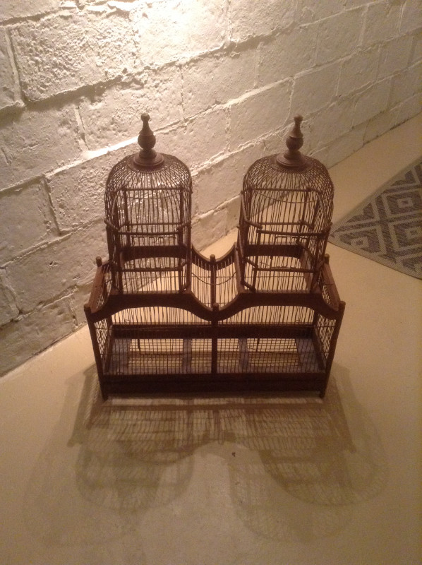Antique 19th Century Wood and Wire Double Dome/Tower Bird Cage in Arts & Collectibles in City of Toronto - Image 3