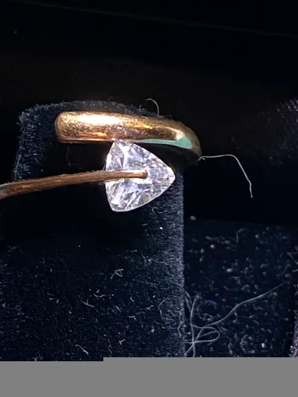 Ring RSC With Nice Crystal in Arts & Collectibles in Vancouver - Image 4