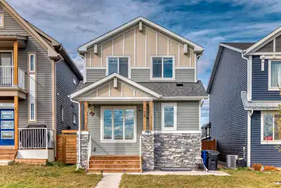 House for rent ( Main floor )