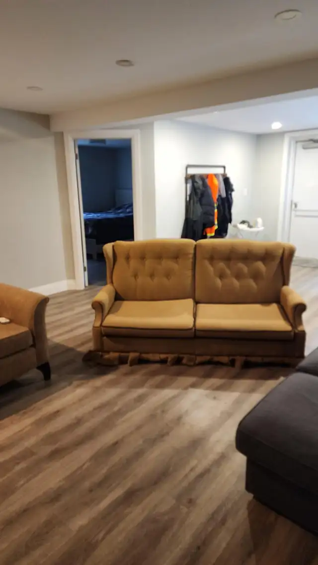 Student Rental in Long Term Rentals in Kitchener / Waterloo - Image 4