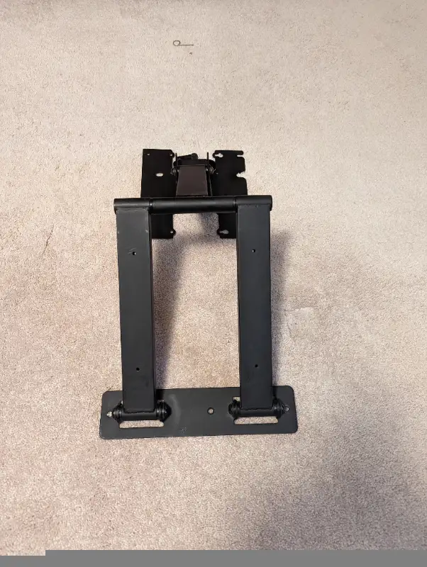 Monoprice Titan Series Full-Motion Articulating TV Wall Mount in Video & TV Accessories in City of Toronto - Image 4