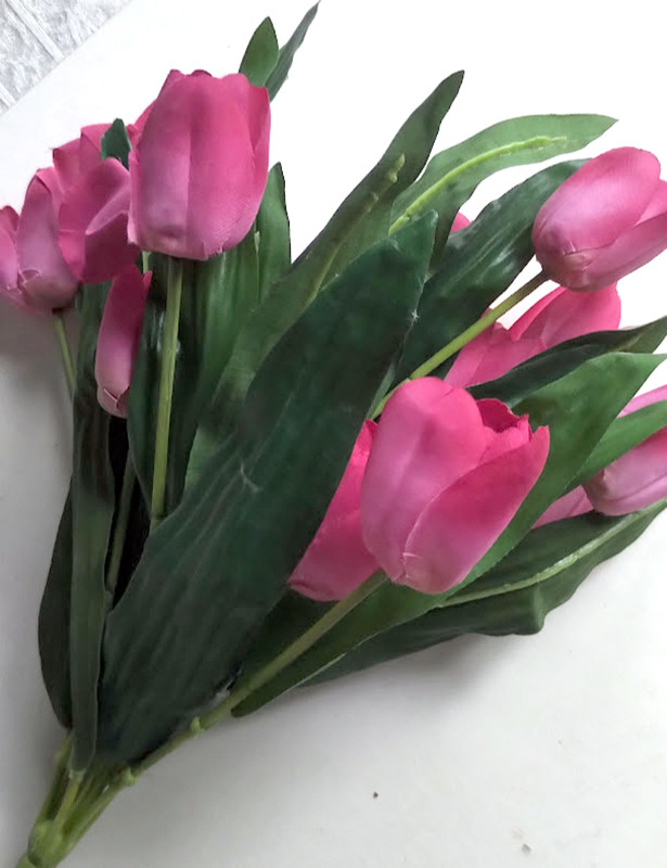 Silk Pink Tulip Bouquets- 15" Long - for Decor/ Crafts- 24 Total in Home Décor & Accents in Oakville / Halton Region - Image 2