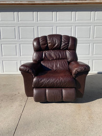 Free delivery! Oversized leather la-z-boy rocker recliner