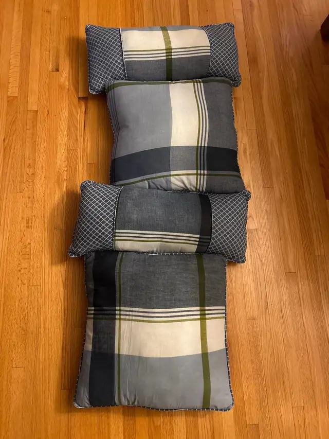 Four throw pillows64840213240834120