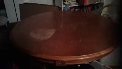 Circle table, View more