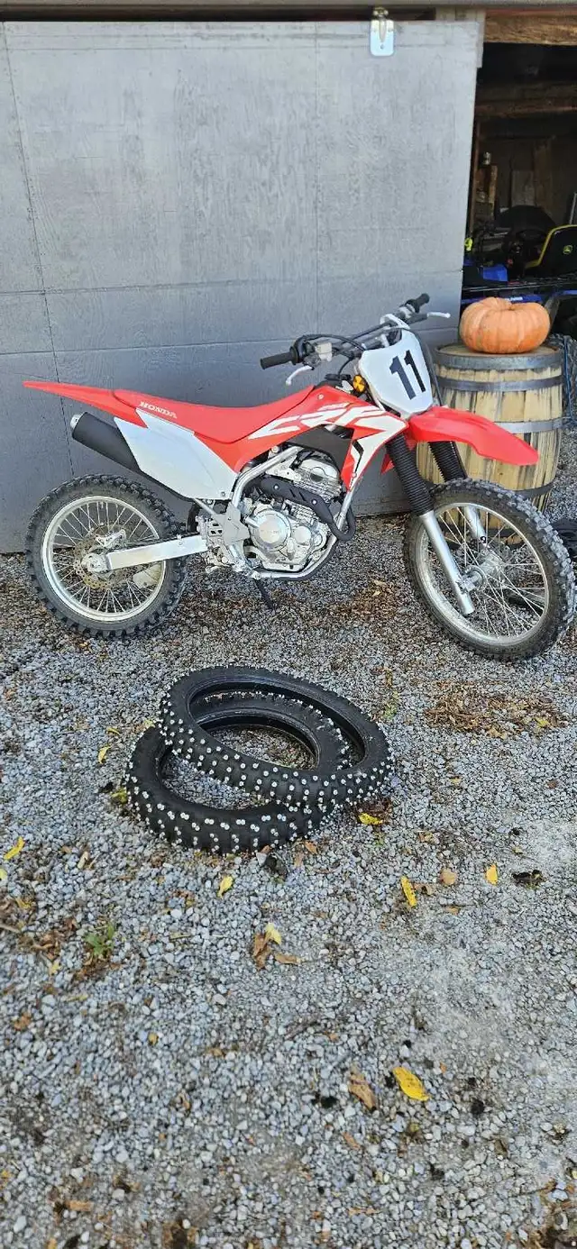 2021 Honda CRF 250F in Dirt Bikes & Motocross in Kawartha Lakes - Image 3