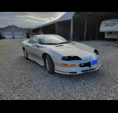 Camaro z28 1997 30th anniversary 160,000km only 2 owners v8 5.7l 6speed manual, try ur trades, autom...