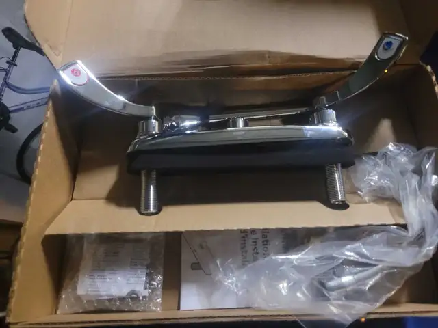 Plumbing taps523497048701020161