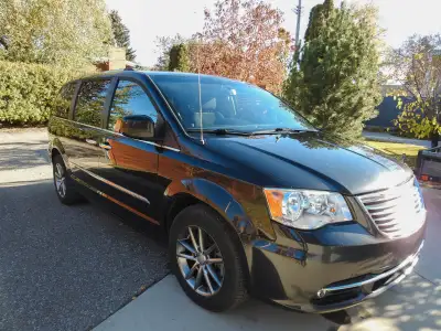 This is a very well maintained vehicle that we would like to sell to someone who needs the adaptatio...