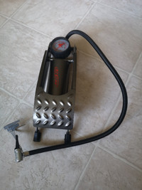 New Pedal Air Pump with gauge for bike/vehicle tires
