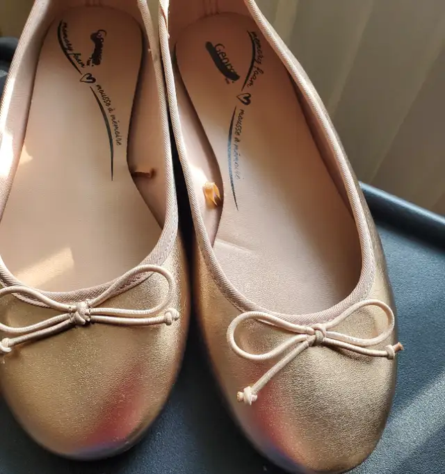 Flats Ballet shoes size 7 rose gold color very comfy62863268035713124