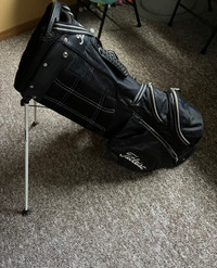  Titleist golf bags 
